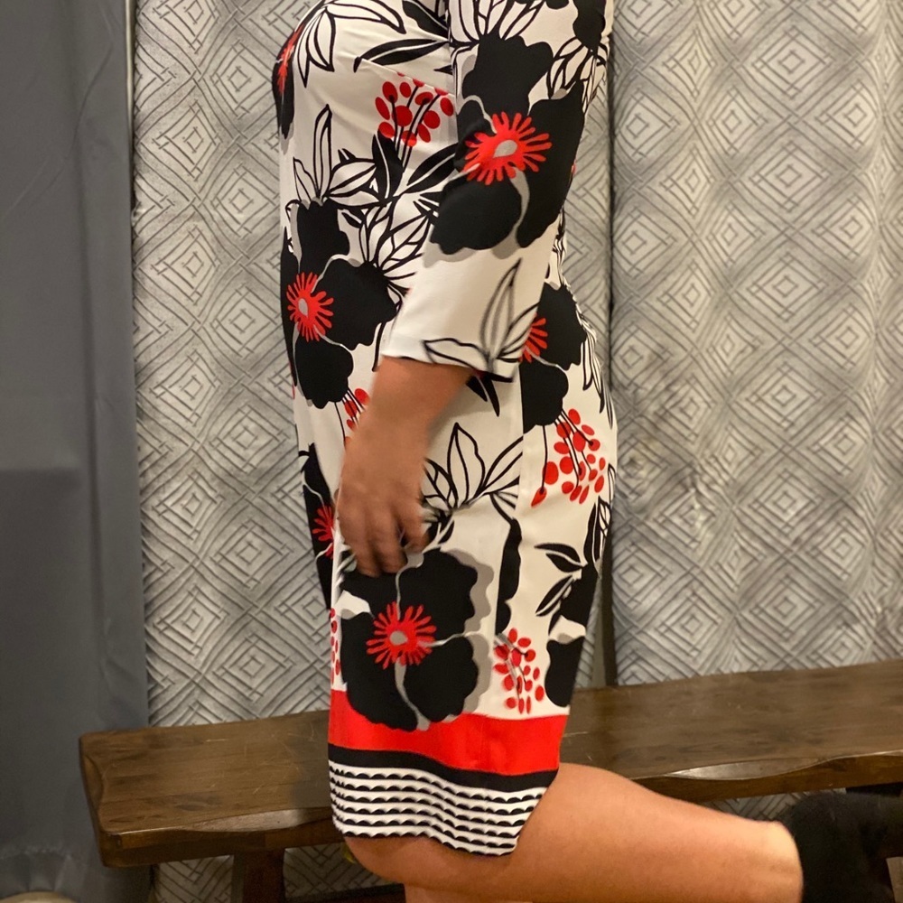 Nine West Floral Crepe Shift Dress - Picture 5 of 12